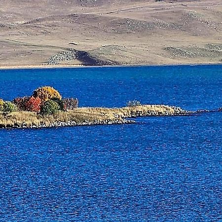 Lake Tabatskuri Borzsomi Kültér fotó